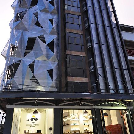 Forty Winks Phuket Hotel Patong Bagian luar foto