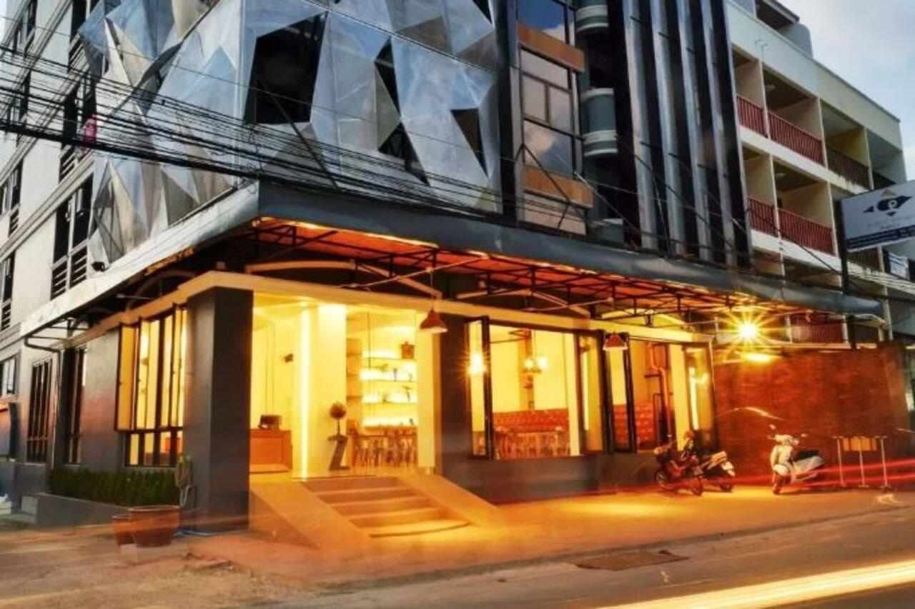 Forty Winks Phuket Hotel Patong Bagian luar foto