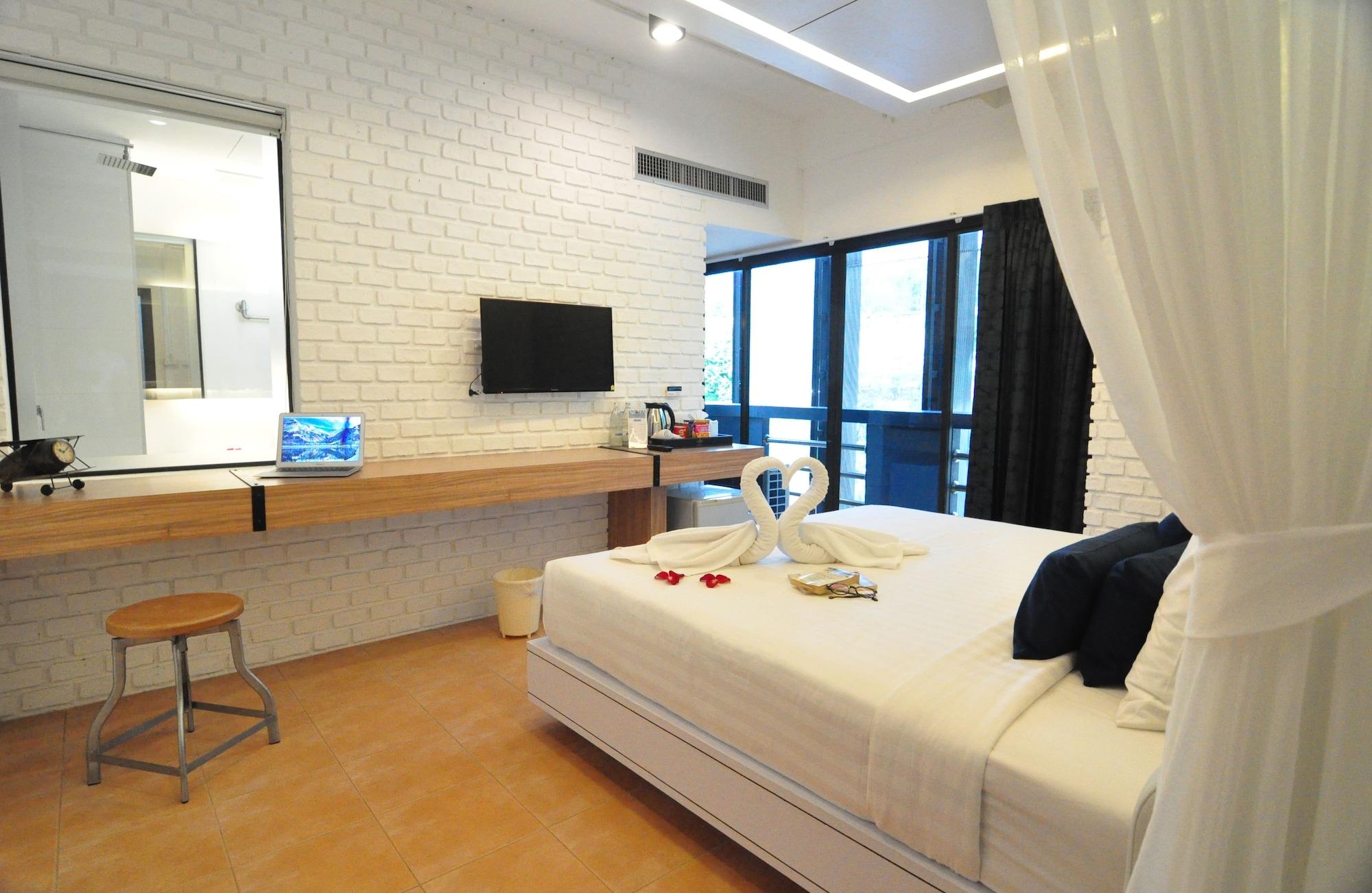 Forty Winks Phuket Hotel Patong Bagian luar foto