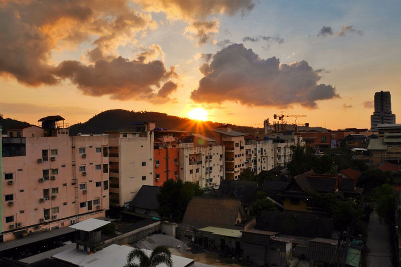 Forty Winks Phuket Hotel Patong Bagian luar foto
